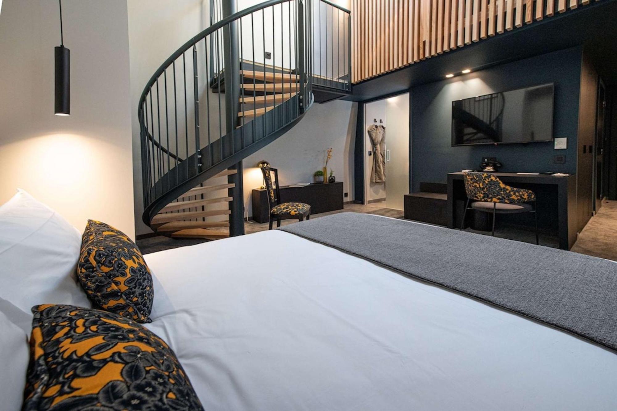 Best Western Premier Le Chapitre Hotel And Spa Ремирмонт Екстериор снимка